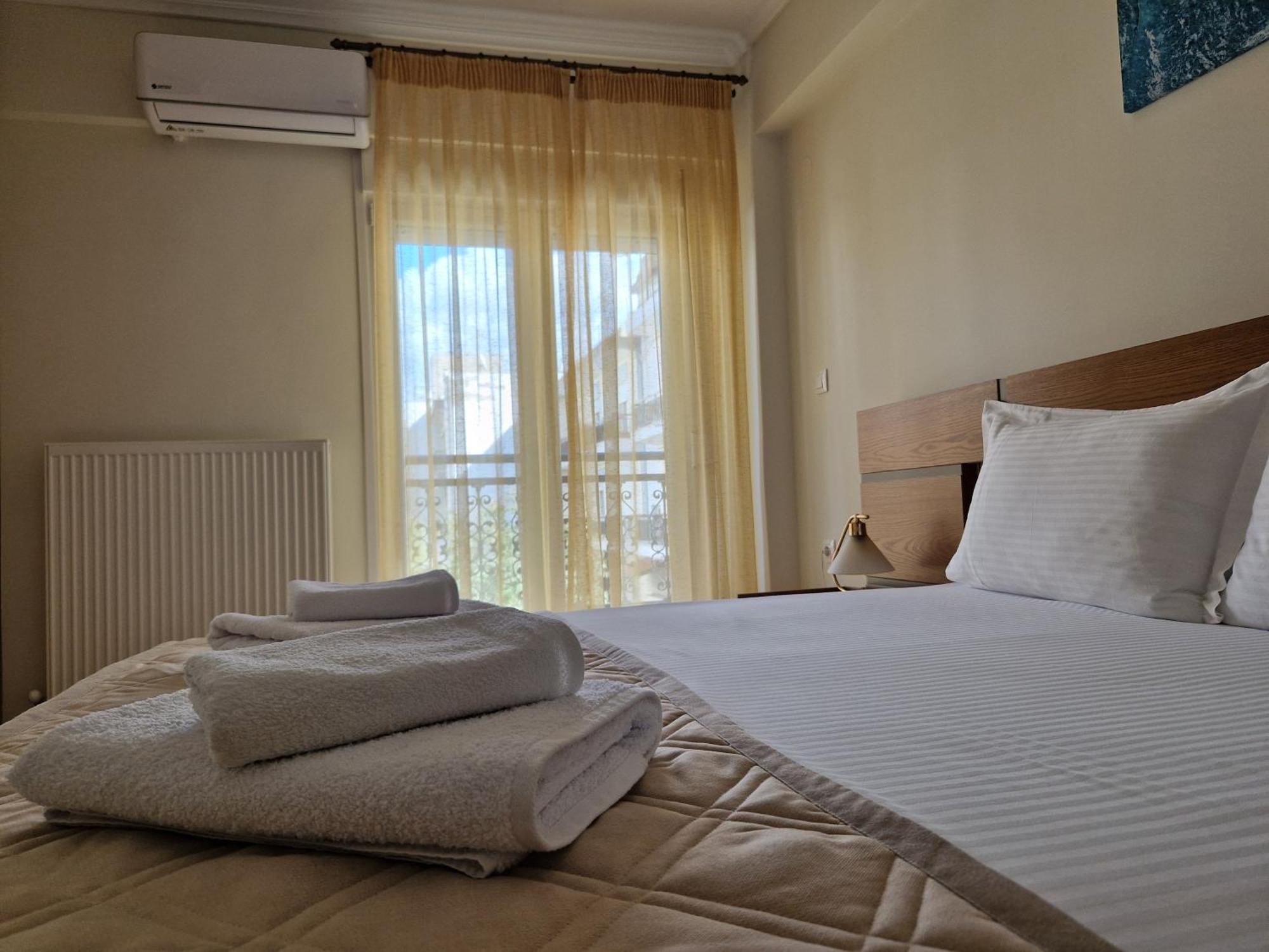 Aigaiou House 2 Apartment Tesalonika Bagian luar foto